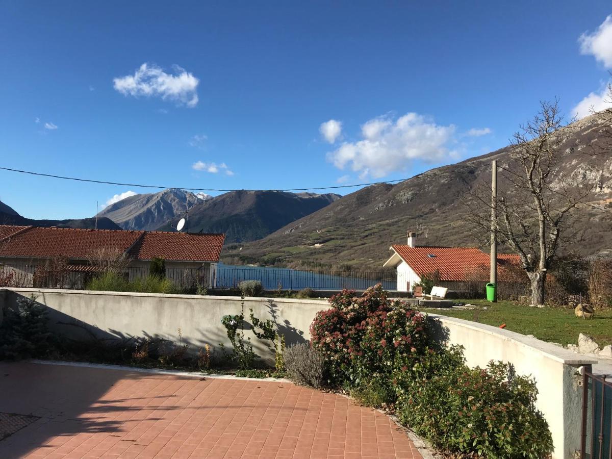 Apartmán 4Flats In Orto Di Venanzio Barrea Exteriér fotografie