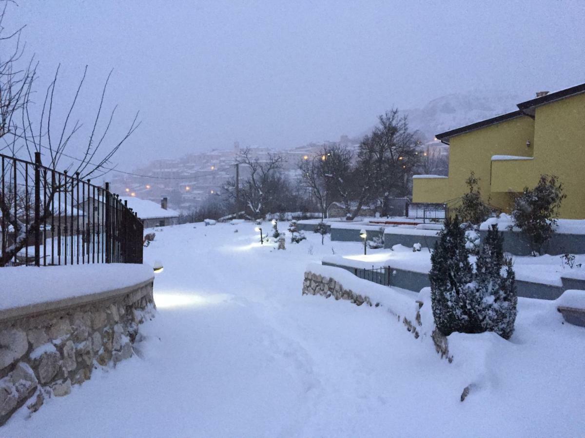 Apartmán 4Flats In Orto Di Venanzio Barrea Exteriér fotografie